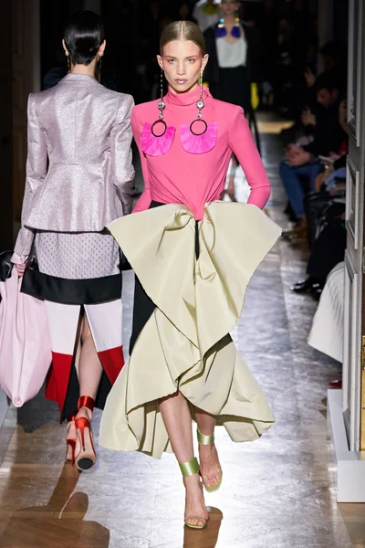 Look 23